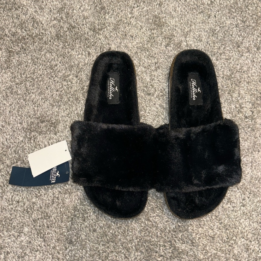 Brand new Hollister fuzzy slip on sandals